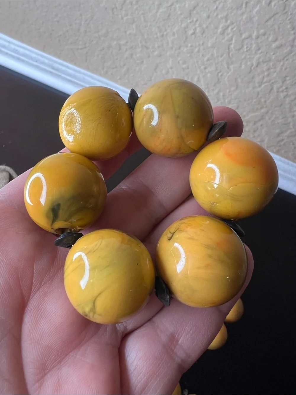 Vintage Yellow Marbled Napkin Rings Set of 5, Plastic Bauble Table Decor